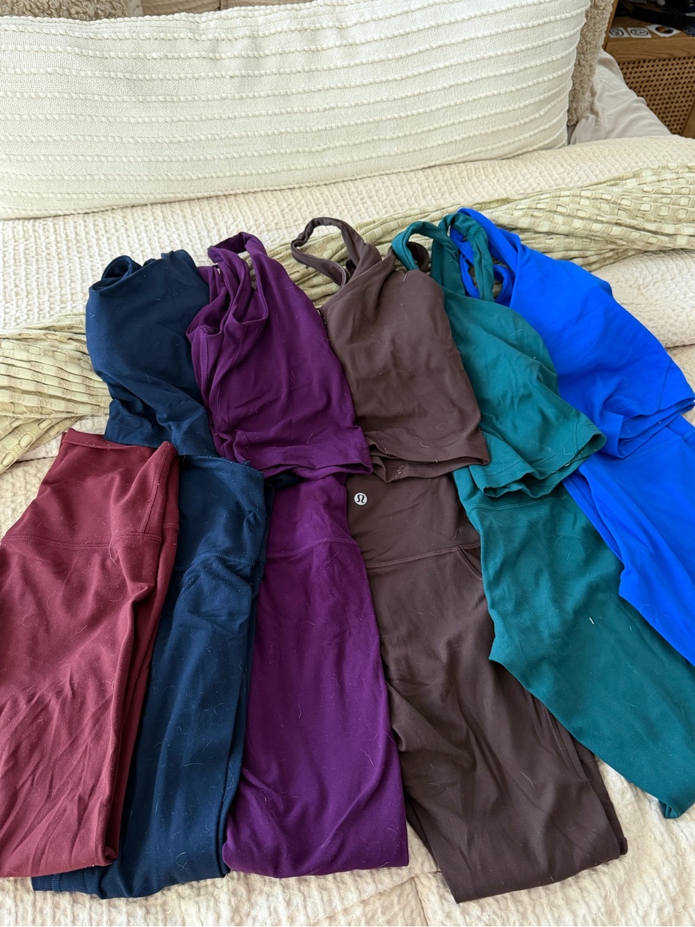 Lululemon Active wear sets. Size 4 - Picture 2 of 8